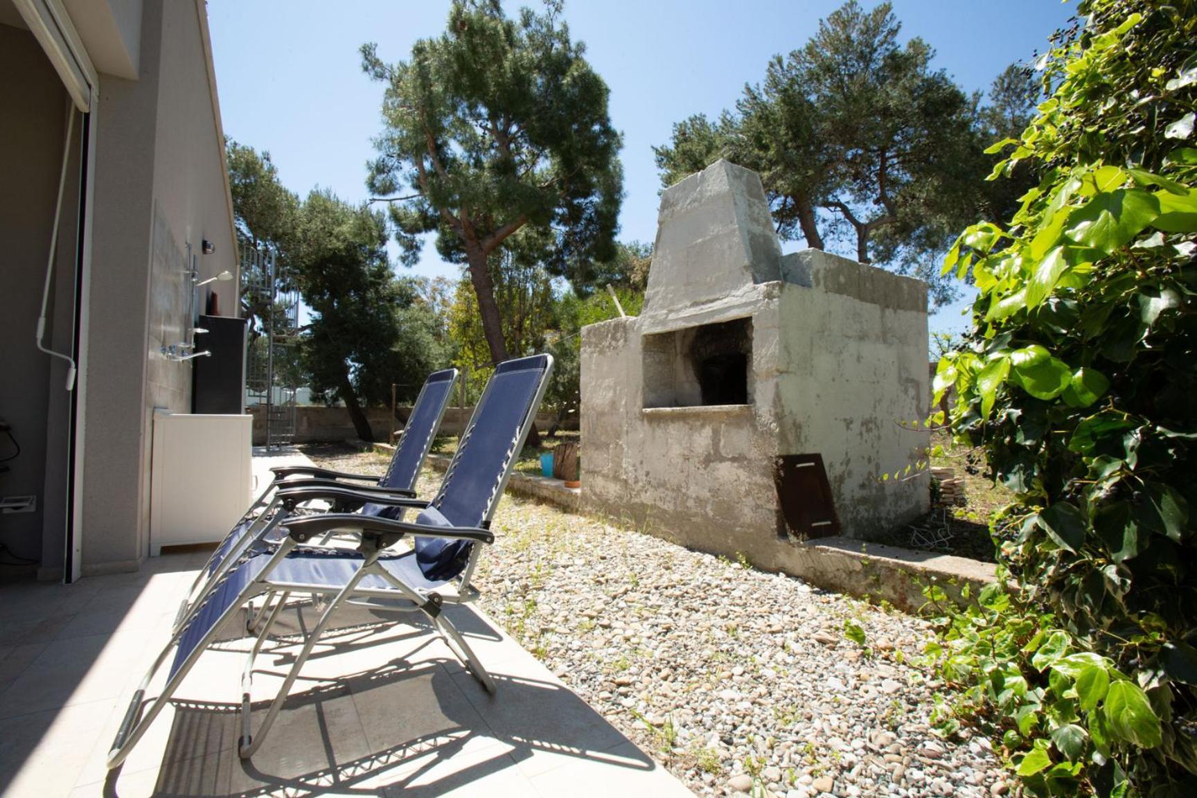 B&B Montedarena Пулзано Екстериор снимка